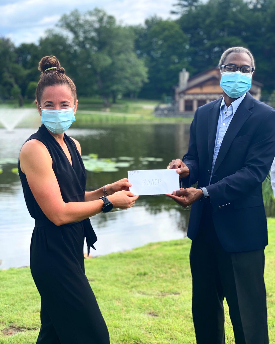 Amber Ferreira tweet media