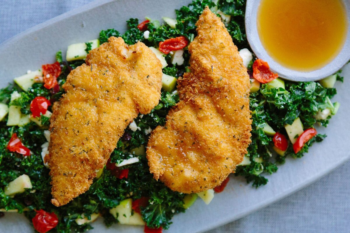 Dinner is served! Honey butter chicken from <a href="/Chefs_Market/">Chef's Market</a> is on the menu for this week. Have you tried one of these #NashvilleRecipes? visitmusiccity.com/nashvilles-coo…