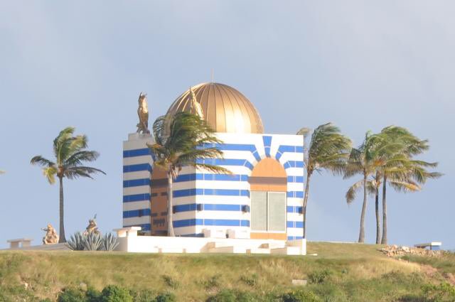 This area harbours devastating powers of the wind & hurricanesThe dome & the guardian statues were taken & blown away by hurricane Irma & Maria in 2017 (The temple has hurricane proof windows).When you see the dome & statues in the pictures it means they are from pre-2017.