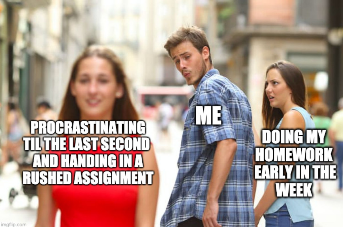 _dieonysuss's tweet photo. i'm doing it again lolol  #MCO335 #distractedmeme #collegelife https://t.co/Yscg3dPAQT
