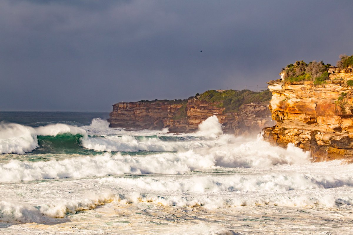 hotndelicious's tweet photo. Bam! Explosive 10-15ft waves and wet &amp; wild surf conditions with waves pounding the east coast of Australia today! 

#BronteRockPool magic. Hectic! 🌊🌊🌊🌊🌊✨ #BronteBeach #iloveSydney

Kick-ass gallery here: 📷✨ @hotndelicious https://t.co/NZWAfJVec2 https://t.co/SobEtniQkE