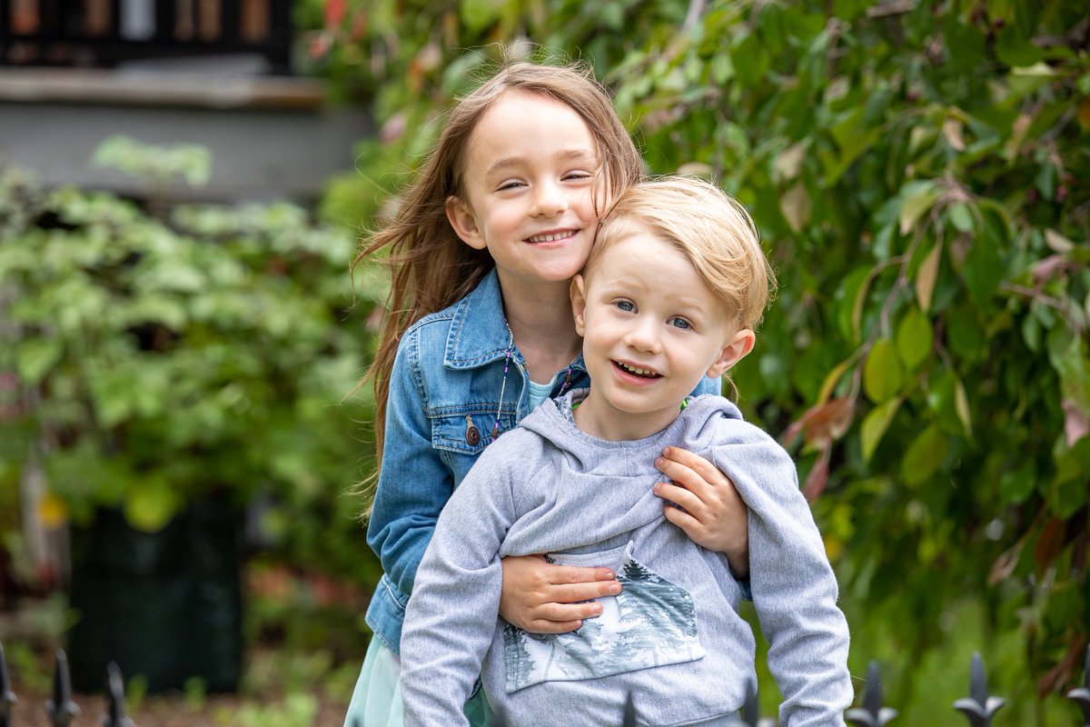 Thanks for the amazing porch-traits @Neil_Zee. We love all the pics!
