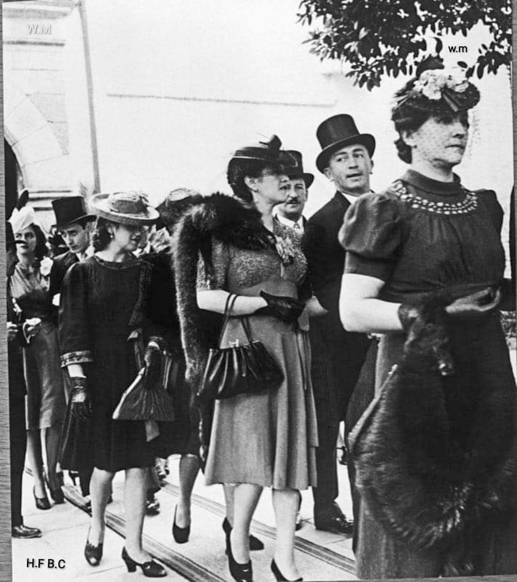 HistoriaFotBog's tweet image. La Bella moda Bogotána a finales de los 40.