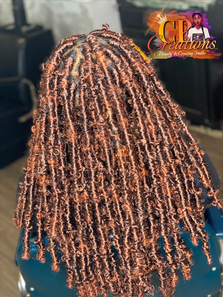 mae_carlie's tweet photo. Mid-Back Distressed Locs 🦋💕
5-6hrs
$140

IG: Cpcreationsss._ 💋✨
#cpcreationsss #feedins #stitchbraids #fortworthbraider #fortworthbraids  #dfwbraids #knotlessboxbraids #shsu #shsu21 #shsu22 #shsu23 #shsu24 #shsuhair #boxbraids #locs #fortworthlocs #fortworthfauxlocs https://t.co/qCjpq8XgPQ