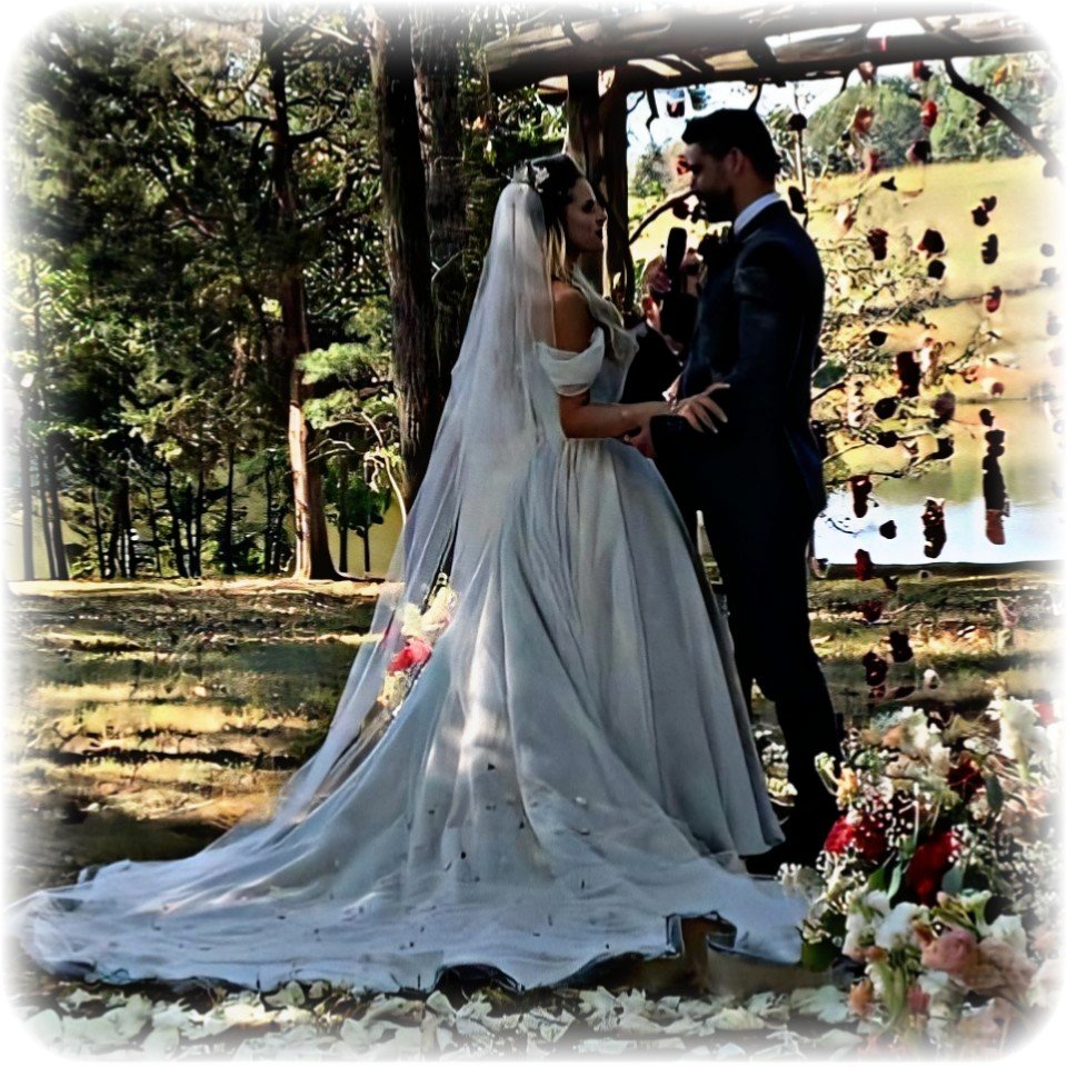 Sachikospett's tweet photo. Tan hermoso recuerda ese maravilloso día🖤🖤💍💍
#tbt❤️ #bodamatbella #matbella https://t.co/PHVPRYB8xP