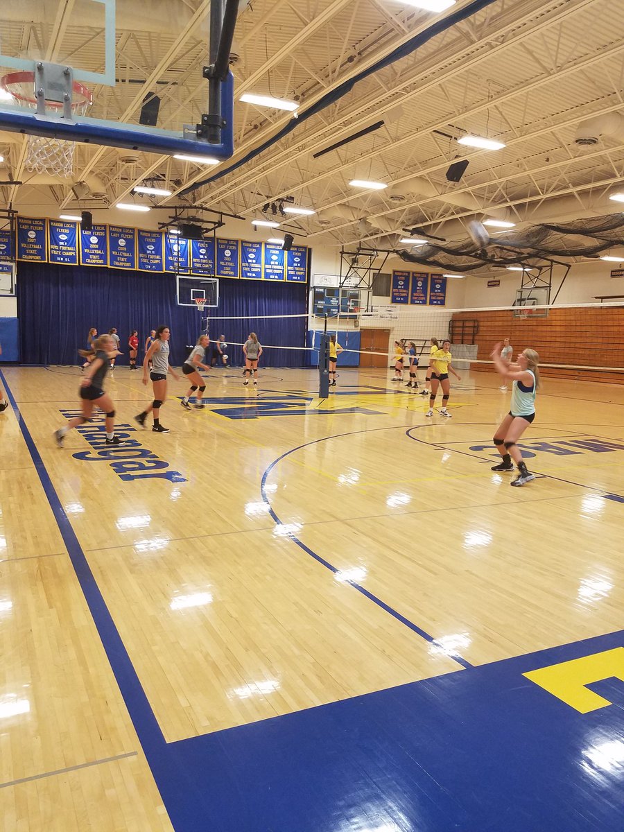 JackHomanAT's tweet photo. Back to Work! Social distancing ourselves away from our competition. #buildingaculture #flyerstrength #IWantASeason https://t.co/3WHx8Q0alO