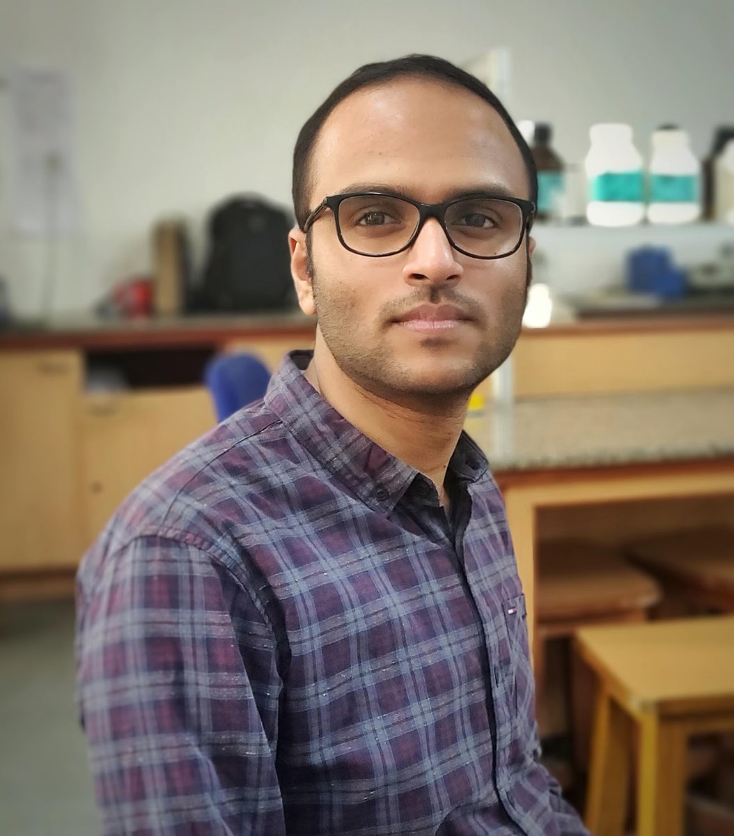 MusahLab's tweet photo. Congratulation to Rohan Bhattacharya (PhD student in @MusahLab @DukeU) for receiving the Lew's Pre-doctoral Fellowship in the Center for Biomolecular and Tissue Engineering. Well-deserved, Rohan! #stemcells #diseasemechanisms @rohanbme @DukeEngineering @DukeKidney @DukeMEDx https://t.co/AFVmrUjrHI