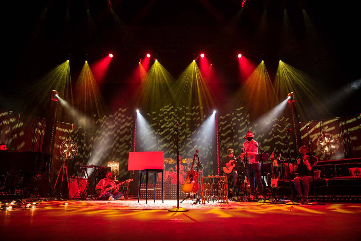 ldpgpr's tweet image. Check out these fantastic photos of @kanygarcia latest virtual concert live from the @CocaColaMH. Credits to Juan C. Rivera for this gorgeous #LightingDesign!

Promoter: @MoveConcertsPR