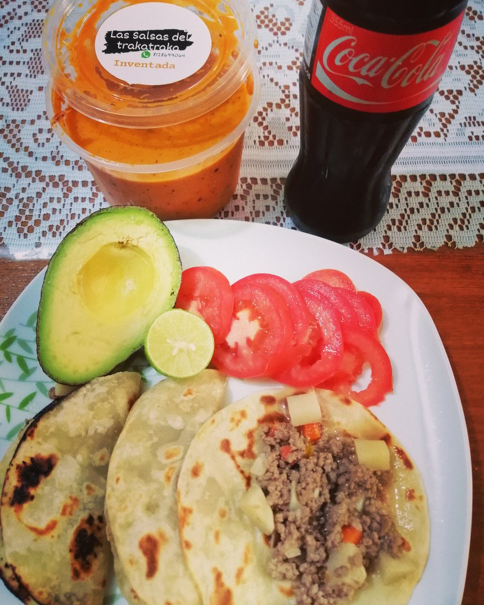 JerryTrakaTraka's tweet photo. #LaInventada ideal para unos taquitos de picadillo 🤤
#LasSalsasDelTrakaTraka🍅🌶️ https://t.co/pWDvD5XxEB