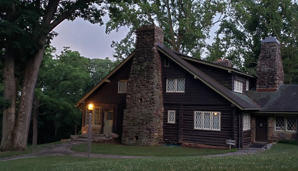 Summer evenings at Craftsman Farms.

#StickleyMuseum #Stickley #GustavStickley #CraftsmanFarms #ArtsAndCrafts #CraftsmanStyle #ParsippanNJ #VisitNJ #MorrisCountyNJ  #NJHistory #MuseumFromHome #Nature #MuseumMomentOfZen
