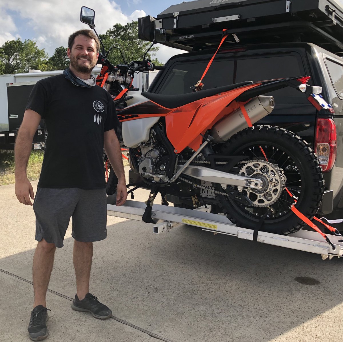 MainlandCycleCe's tweet photo. Nick is ready for some good times on the trails with his new 2020 KTM 350 EXC-F from Mainland. Thank you Nick, we appreciate you buying from us! #MainlandSoldit #350EXCF #KTM #KTM350EXC @KTMUSA @MainlandCycleCe https://t.co/46g2jmFicI