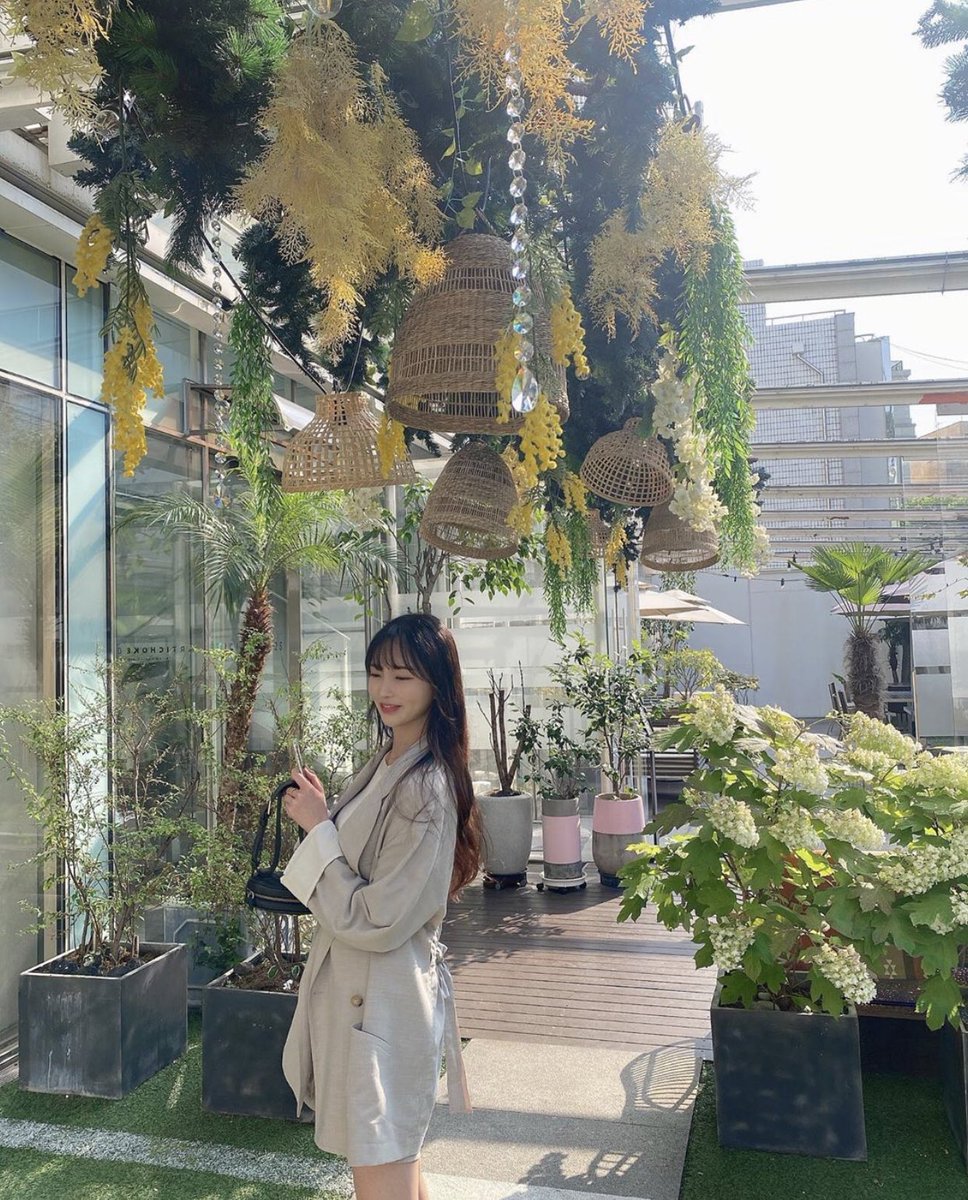 nugupromoter's tweet image. 📸

GROUP: #LIVEHIGH #리브하이
MEMBER: #GABIN #신아