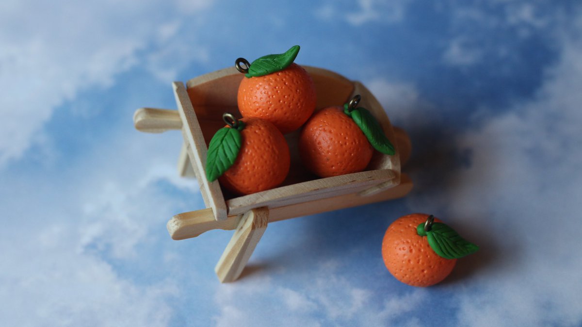 swampiehag's tweet photo. feelin fruity https://t.co/9kSmgG5yQo