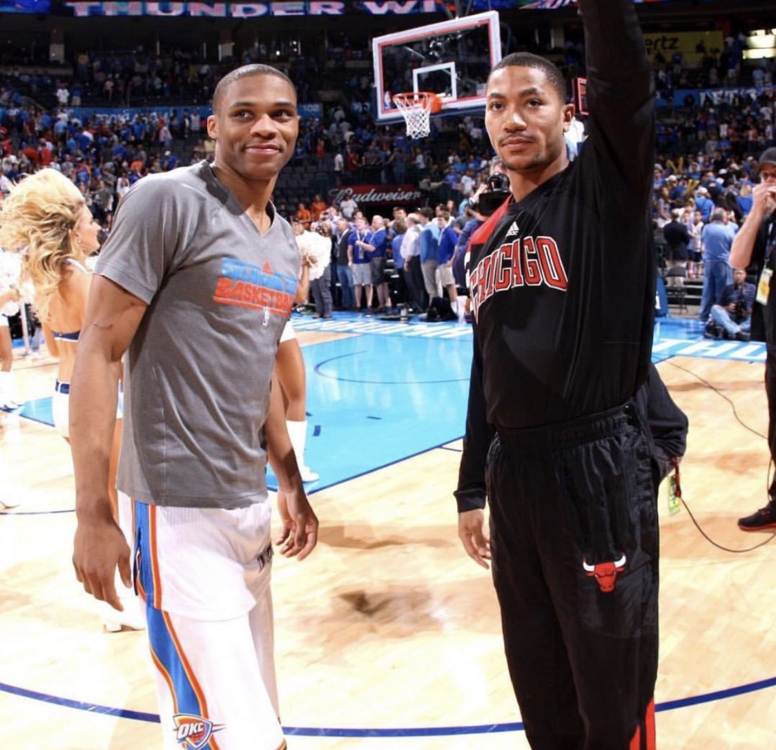timelesssports_'s tweet photo. Two most explosive PGs ever? 🚀 (2011) https://t.co/08HRM4k8FW