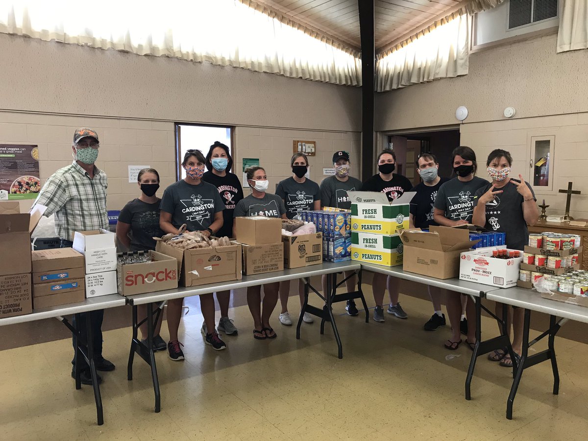 Cardington_High's tweet photo. Notice anyone in these photos? Some of our high school staff volunteered their time today at the produce pick up. https://t.co/vQVPwEMgGb