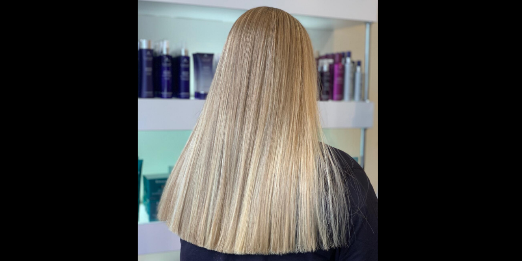 HOHB_AUS's tweet photo. Gorgeous colour and shine by @maily_headingouthair | Appointments available, call 1300 797 547 or book online ❤️ 
#headingouthair #melbournehairdresser #hair #haircut #hairstyle #hairdresser #hairstylist #haircare #hairsalon #hairinspiration #hairinspo #hairgoals #longhair https://t.co/f7Iujt9d5n