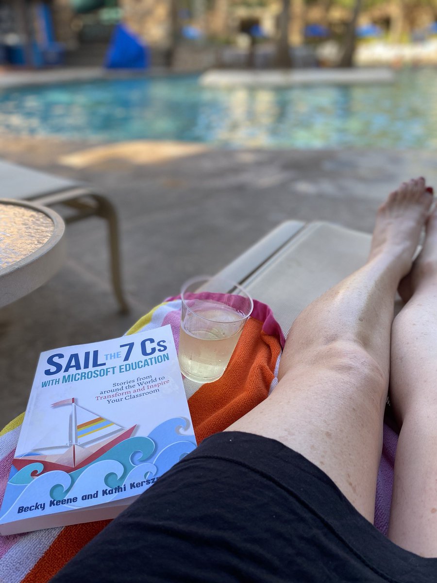 cybersavvygirl's tweet image. Getting my #momcation and #learningon @kerszi  and @BeckyKeene.  #SailThe7Cs #MIEExpert #MicrosoftEDU