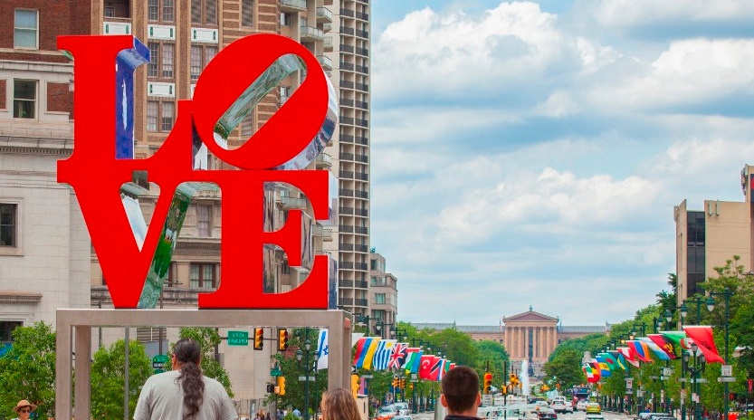 BPHLFest's tweet photo. Did you know that B.PHL Innovation Fest 2020 is FREE? This year, the B. PHL Festival will focus on supporting recovery efforts in Philly as it continues to navigate the challenging effects of COVID-19. https://t.co/9hj86La1ZK (Photo by C. Smyth for VISIT PHILADELPHIA) https://t.co/Di5LBYquOf