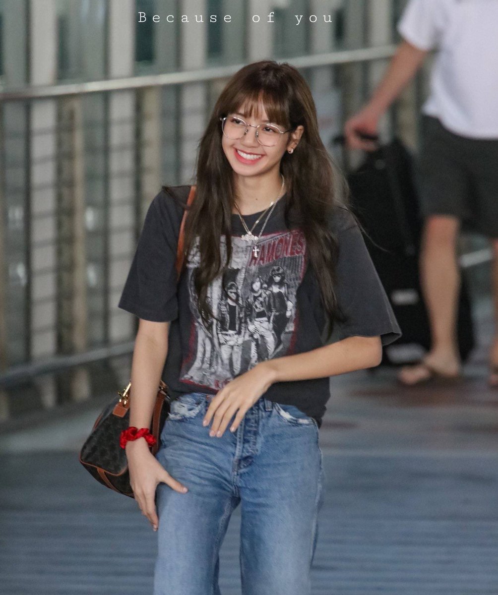 how can you not love her?