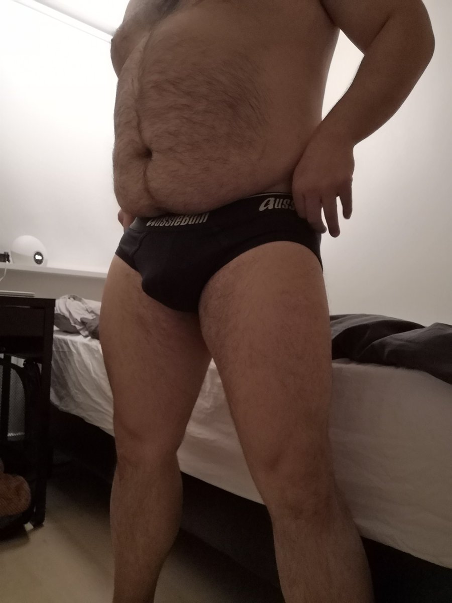 beardude_'s tweet photo. This is how it looks at the front in case you were wondering https://t.co/OeqGpCPFKM