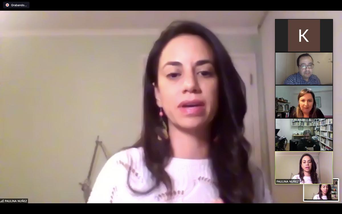 VARConsti's tweet photo. #webinarplebiscitoseguro 

"Zanjado el acuerdo por La Paz y Nueva Constitución, me gustaría decir que en Chile si vamos a tener plebiscito. Y eso me gustaría decirlo claramente" (Paulina Núñez, Diputada). 

@paulinanu https://t.co/wiYu93iOS5