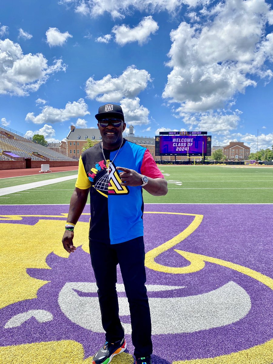 KurtTaylorRb2's tweet photo. I am so happy t be back on campus @TTUGoldenEagles I want to thank my dad @olschoolplayer for always believing in me and my vision @TTU_CoachA  Hard Work Is Undefeated @tennesseetech @TNTechFootball @JeffHerron19 #hardworkisundefeated https://t.co/paxrXXxr7h