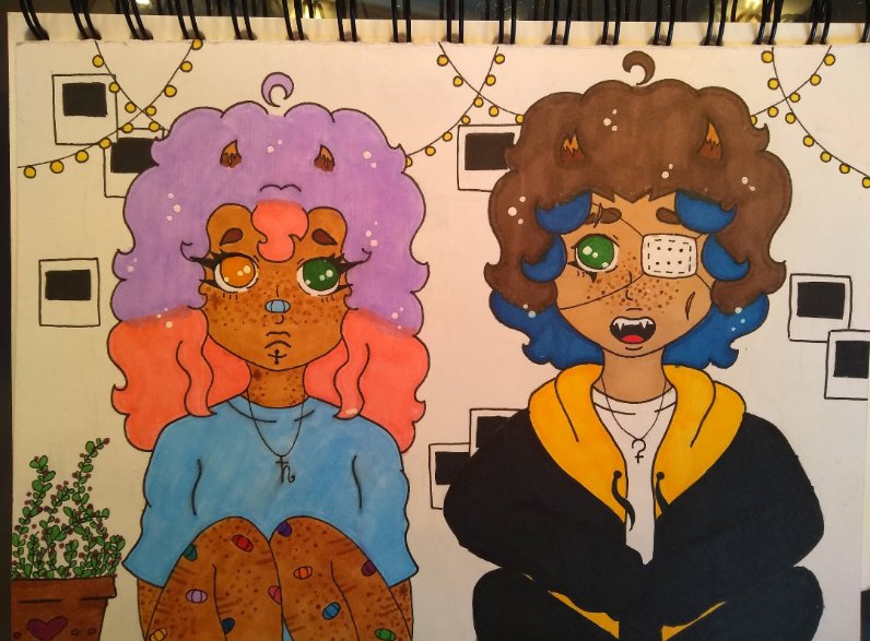 estrelasdetinta's tweet photo. @ABaderneiros Oiê! Eu sou Lou, ume artista gênero fluido e negre que está sempre tentando o seu melhor 🥰✨
A maioria do tempo eu estou desenhando meus personagens ou dês minhes amigues, mas um dia sai uma fanart e anime ou sei lá 🤭
#OrgulhoNaoÉBinario #VerificaNB #SUG4_2020 https://t.co/7cCTyHagvi