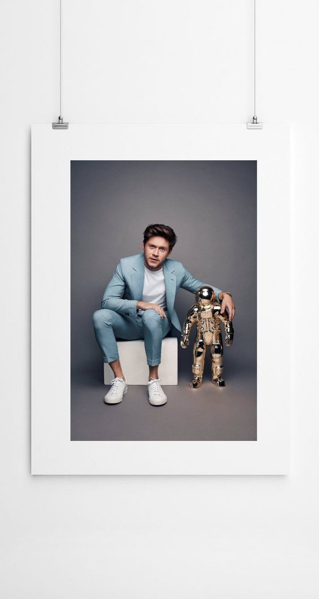 JoranNeil's tweet photo. Niall Horan
            ☆outfit colors☆ 
                     thread
               @NiallOfficial https://t.co/kNtsdt039S