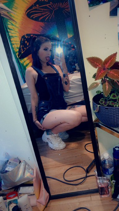 Babybell’s pics and videos