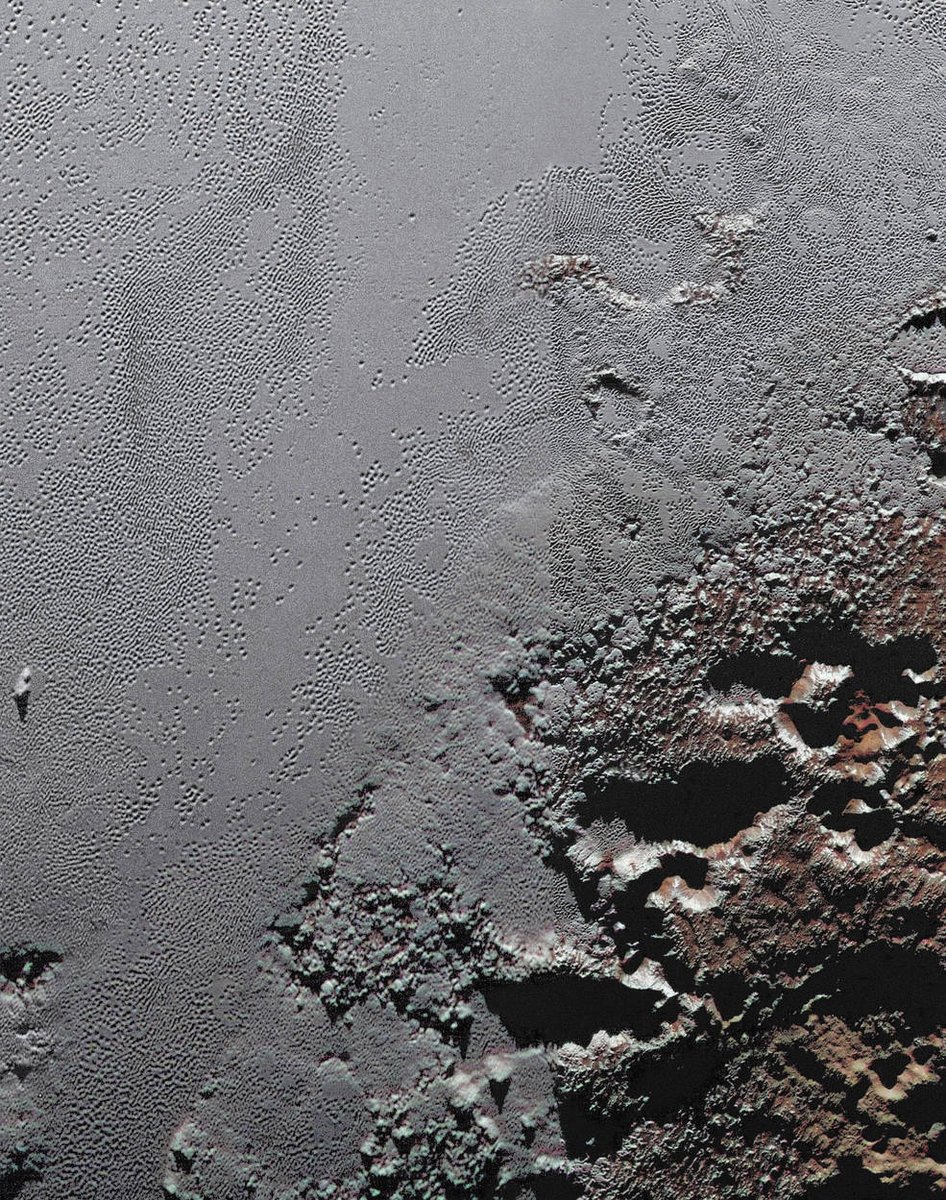 And yeah because Pluto is so amazing, let's look at the form of its icy terrain. There are pits, there are mountains, it is rugged, it is AWESOME. (8/n)
