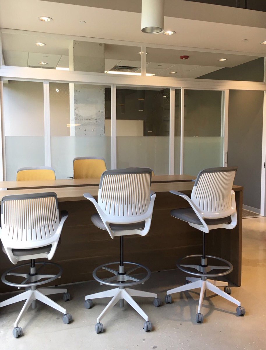 slidingdoorsapi's tweet photo. Prepare your space and set it up with privacy partitions using combo glass!
 
#glass_partition  #new_trends  #working_area  #be_productive
#slidingdoorsasiapacific 
#slidingdoorco
https://t.co/PaVggSd7g5 https://t.co/g6MLKGoIqd
