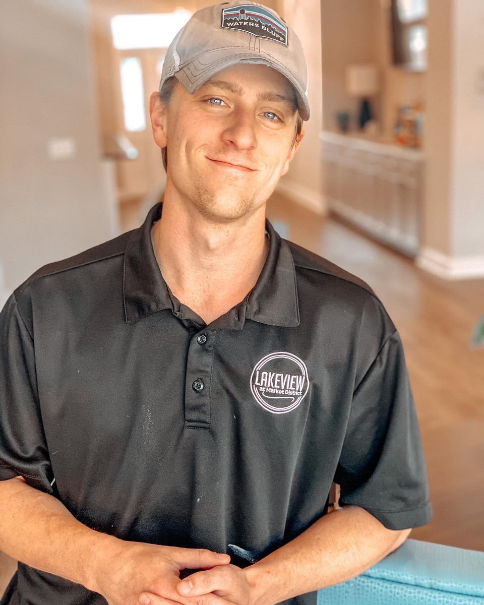 Our Maintenance Supervisor Jeff here giving us all a much needed reminder that move out is less than 10 days away!!📦 DM us if you still have questions on move out procedures!!📲 #lakeviewmd