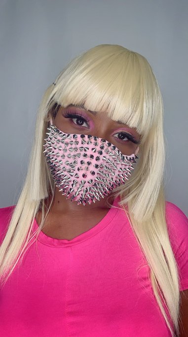 Wear your mask, and wash/sanitize your hands everyone! I hope you are safe and healthy out there. https://t<a href="/tag/kawaiiblackgirl"class="tags"><span>#kawaiiblackgirl</span></a>