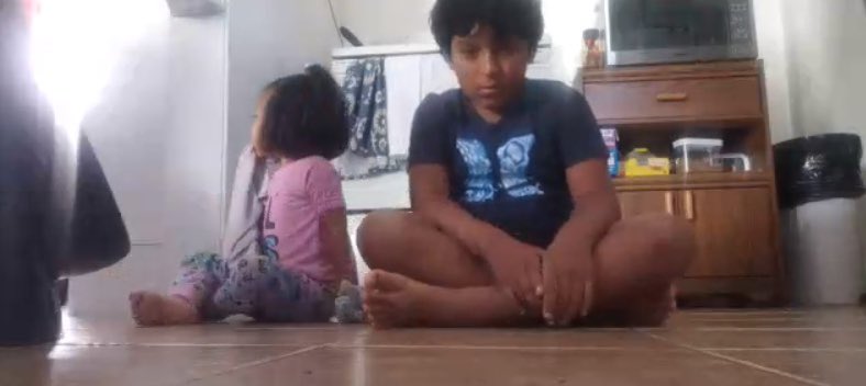 Namastae 🙏🏼 We have been practising our mindfulness everyday. Take a deep inhale in through your nose, and out your mouth. Are you in the green zone now? 💚 So am I! Our campers enjoy &amp; so do their siblings ☺️ #GECDSBSLP2020 <a href="/slpvirtualCW1/">@slpvirtualCW1</a> <a href="/gecdsbpro/">GECDSB PR</a>