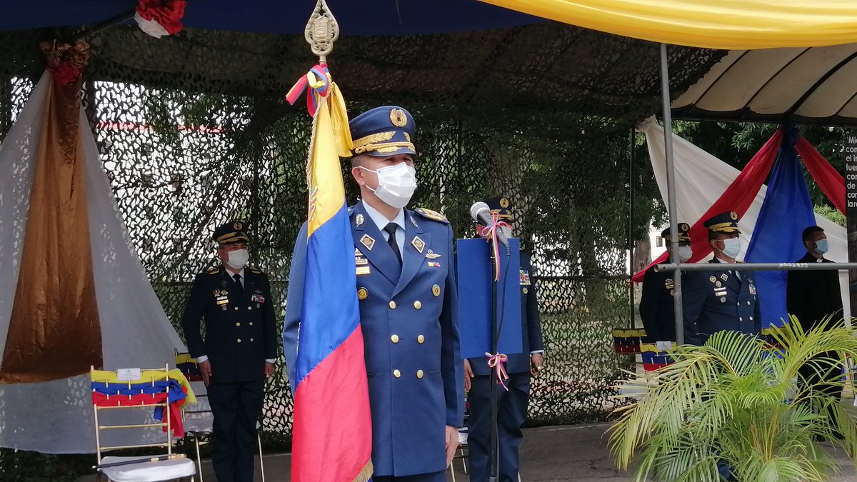 Cmdte Gral de la Aviación Militar Bolivariana tweet media