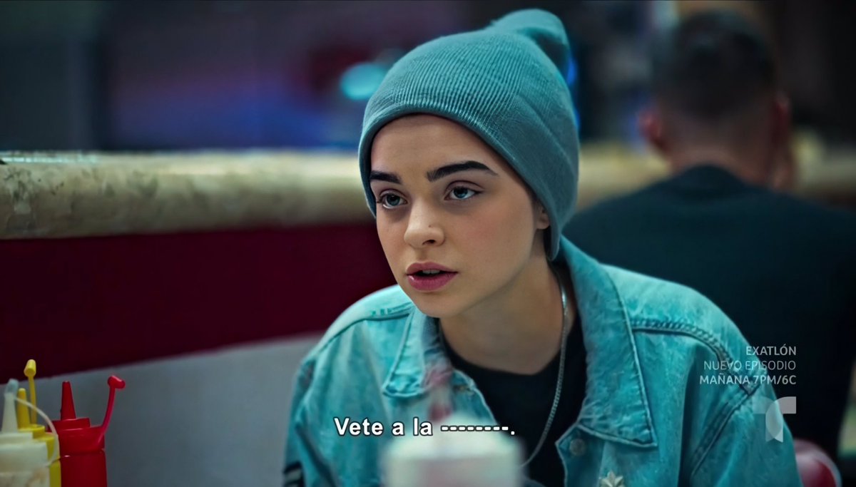 barbslgbt's tweet image. estoy muy orgullosa de Alex porque a pesar de los sentimientos que tiene por Lucía, piensa en su bienestar primero y no quiere estar en una relación tóxica y llena de inseguridades.

RIP LUCIALE