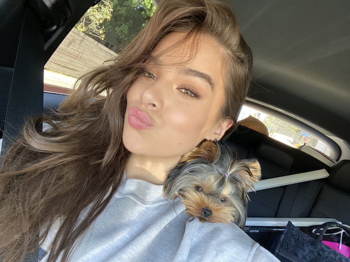 lil drives with my teenie girl 👼🏻