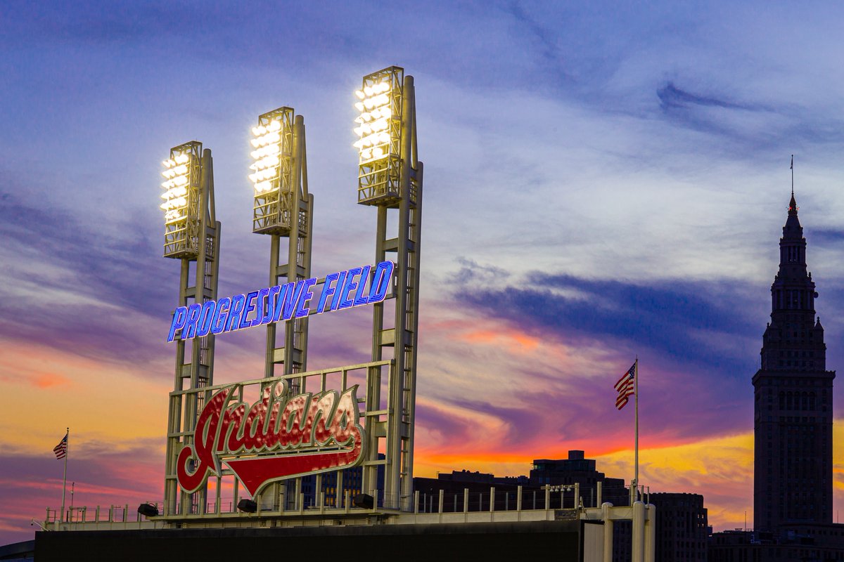 CleGuardians's tweet photo. Another sunset on the Cuyahoga. https://t.co/tKvwVkCacx