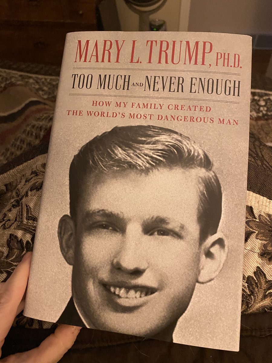 msaimeeallen's tweet photo. Look what arrived today!!! #NotATrumpFan @MaryLTrump https://t.co/noy07BC6eG