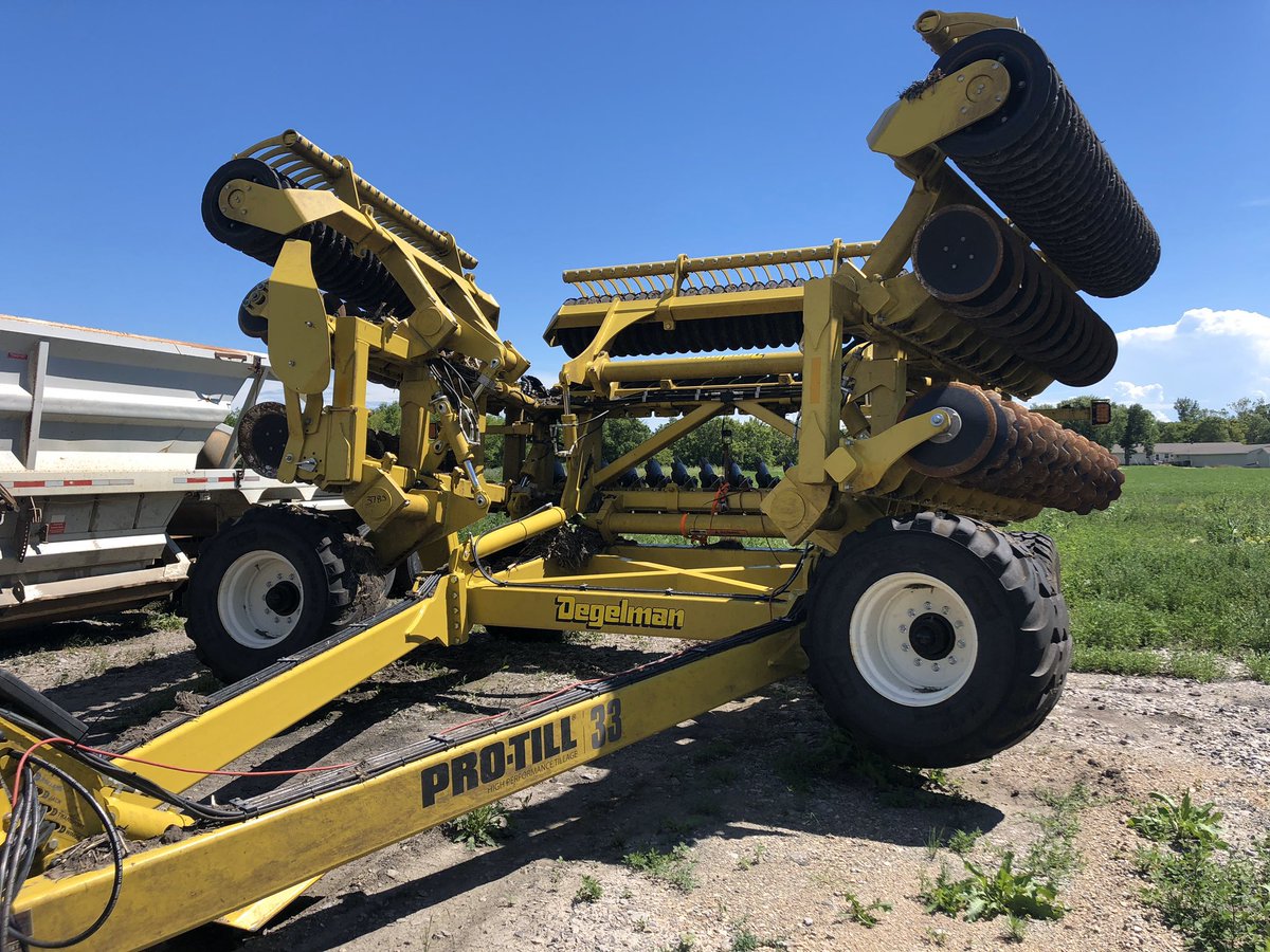#AgTwitter For sale, 2018 <a href="/DegelmanInd/">Degelman Industries</a> #protill 33ft. Rubber furrow roller on back. Discs are Front row notched, back row smooth the measure 19.5 inches (20in new from factory). Located in eastern ND. $85K. <a href="/NDagriculture/">North Dakota Ag Dept</a> <a href="/TraillCountyEDC/">Traill County EDC</a> RT’s appreciates. DM for more info