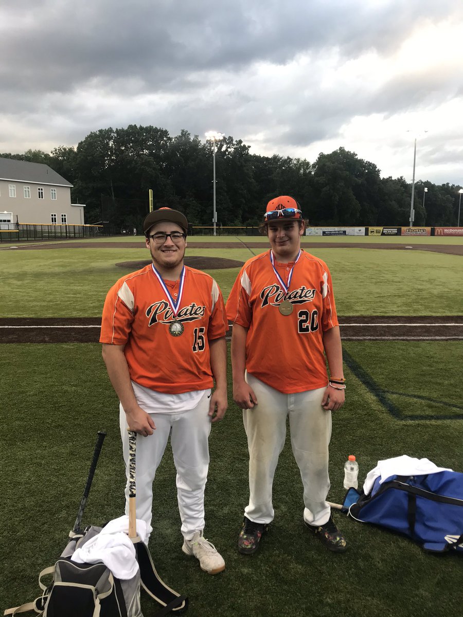 Oxf_hs_baseball's tweet photo. Awesome night getting to coach our 2 seniors, Anthony &amp; Teegue, one more time at the Senior All Star game.  
Huge thank you to Assabet Coach Silk for doing an incredible amount of work to make this night happen for our kids ⚾️⚾️⚾️ https://t.co/mHCiaGRrxs
