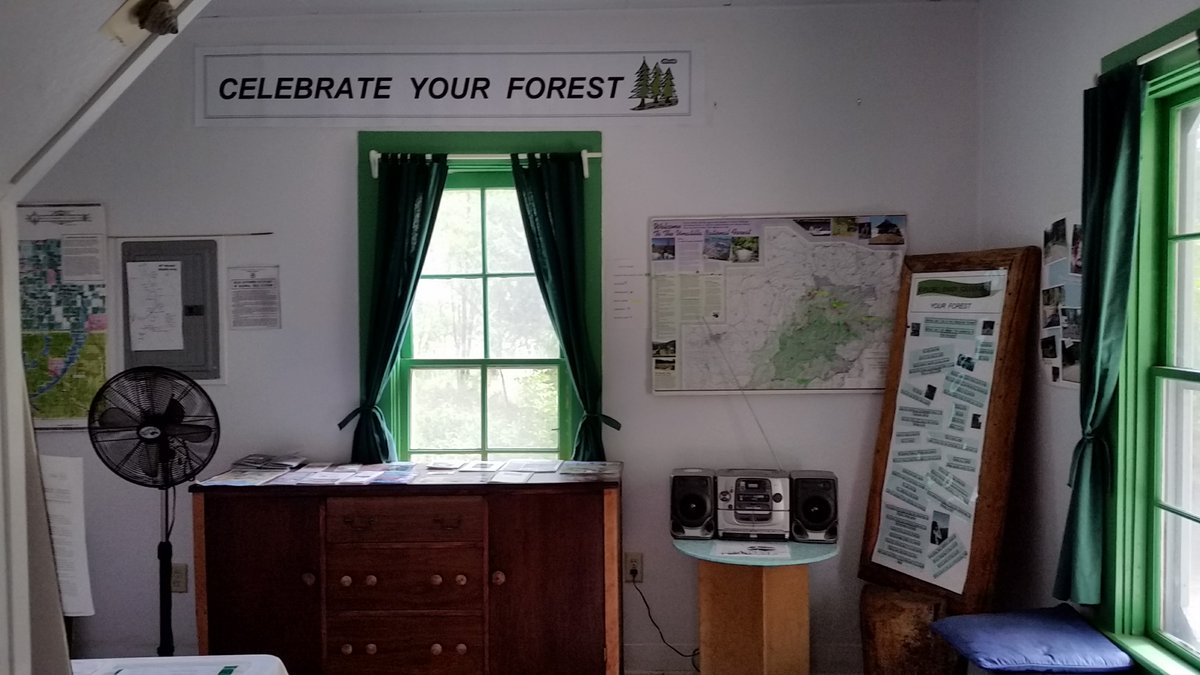 4) Take the time to appreciate the relics of bygone times and take photos while leaving primary source materials for others to enjoy. If you stay in a place that was once a ranger station, consider it a time capsule and a privilege! 13/x #NationalForestWeek