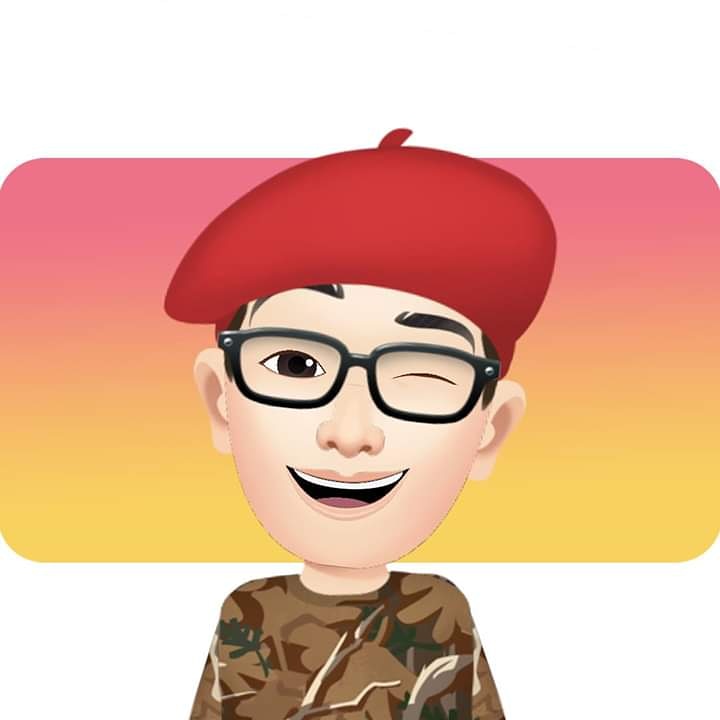 GuiguiPhotos's tweet photo. Mes avatars de moi sur Facebook. https://t.co/yTRLDIMDVd