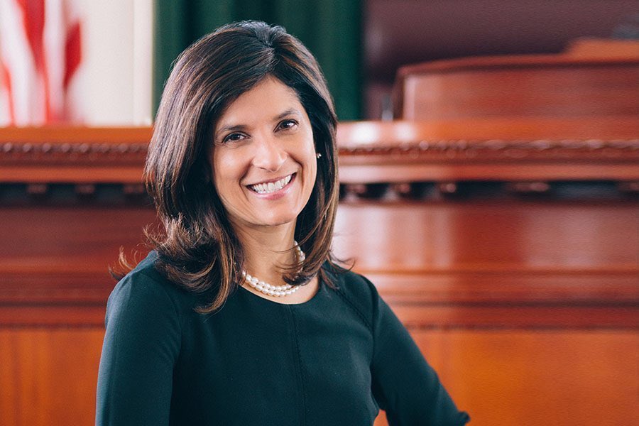 DisavowTrump20's tweet image. BREAKING: Maine Speaker of the House Sara Gideon has offically won the Democratic primary to become the nominee and will go on to face GOP Senator Susan Collins. 

RETWEET if you support @SaraGideon as she runs to beat Collins and take back the U.S. Senate!