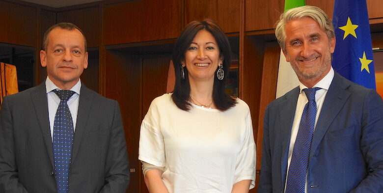 Luigi De Vito è il nuovo presidente @Acimall1
professionalparquet.it/2020/07/15/lui…