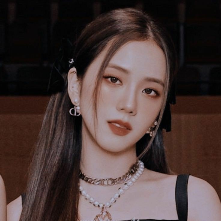 | 𝚁𝙸𝙽𝙳𝙰• tweet media