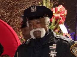 dead officerRoger Muscadi of New York City 63 Pct Auxiliary died from  #COVID. He served for over 20 years. Thank you for your service Roger  @NYPDnews  https://www.silive.com/news/2020/04/coronavirus-nypds-out-sick-rate-continues-to-decrease.html