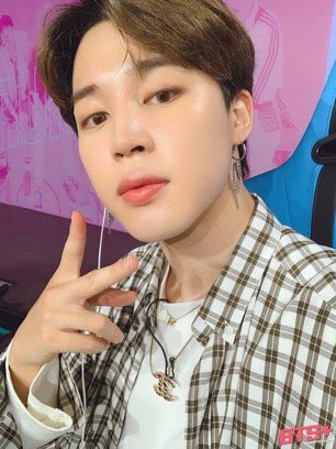 jikoosimp's tweet photo. WELL WHAT A GOOD MORNING https://t.co/TeZxVLw8gS