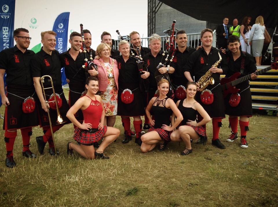 FlingsandThings's tweet photo. Our social media memories are taunting us right now! Highlights from this day in 2014, 2016 and 2019 - Glagow 2014 Queen’s Baton Relay with @chillipipers 🌶 @HebCelt Festival Ceilidh with @whiskykiss_ 🥃💋 and Basel Tattoo 🇨🇭💃🏼 Missing our dancing life ❤️ #memories https://t.co/vKEODBzmHu