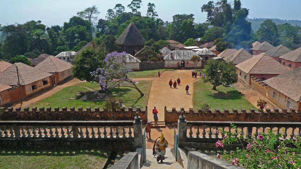 The Bafut Fon's palace, museum and traditional shrine. The palace is 600 years old, included in UNESCO's list of world heritage sites in 2006. The monarchy is famous for the 6years war against the Germans 1901-1907